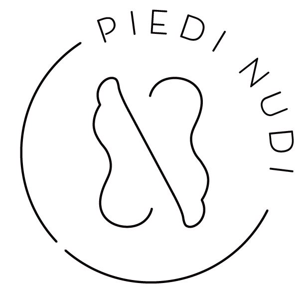 ピエディヌーディ［ PIEDI NUDI ］ 公式ロゴ